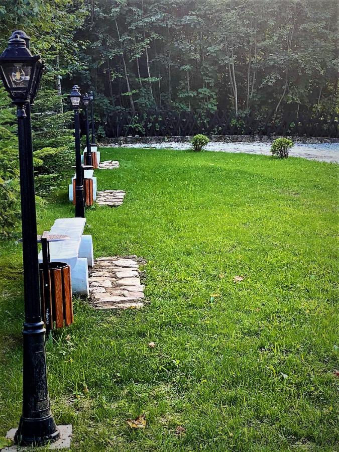 La Rascruce De Ape Hotel ซูเจวิตซา ภายนอก รูปภาพ