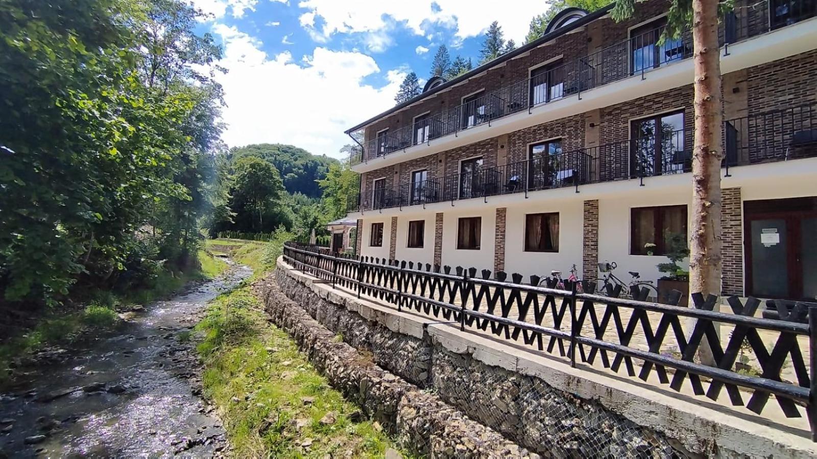 La Rascruce De Ape Hotel ซูเจวิตซา ภายนอก รูปภาพ